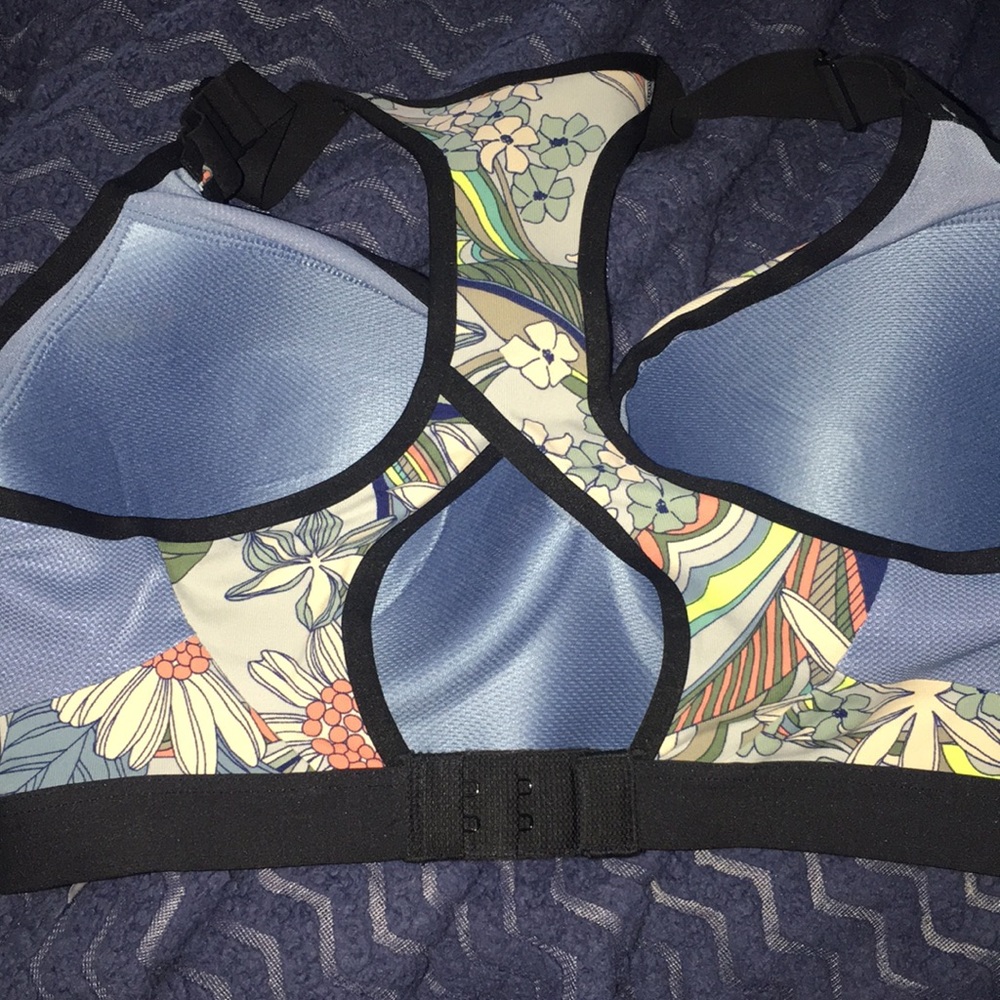 Victoria Sport - Picture 2 of 2